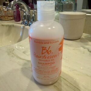 Bumble and bumble Hairdresser's Invisible Oil Shampoo